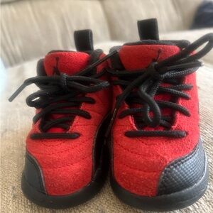 Jordan 12 Retro Toddler Shoes Size 4C Red/Black reverse.